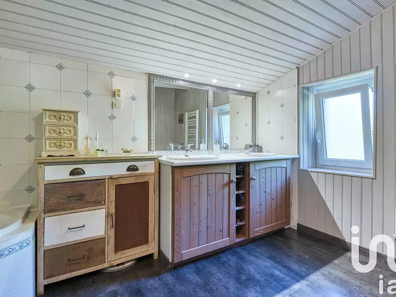 Maison, 190 m²