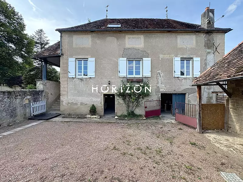 Maison, 94 m²