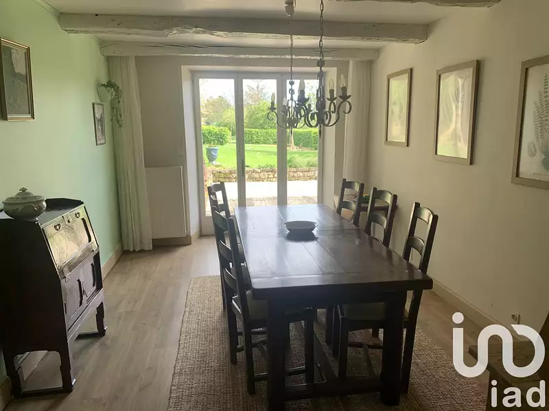 Maison, 211 m²