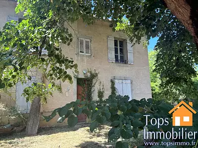 Maison, 266 m²