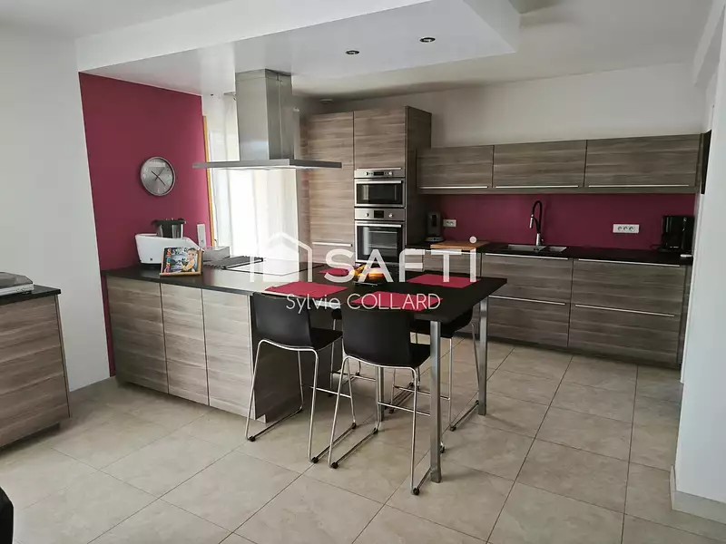 Maison, 128 m²