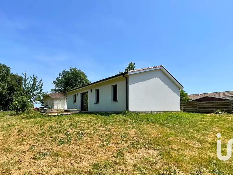Maison, 83 m²