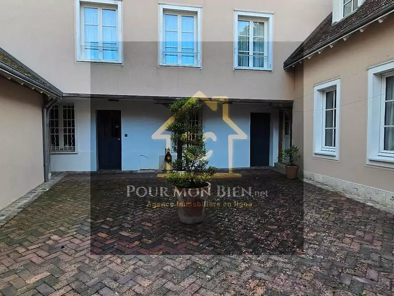 Maison, 345 m²