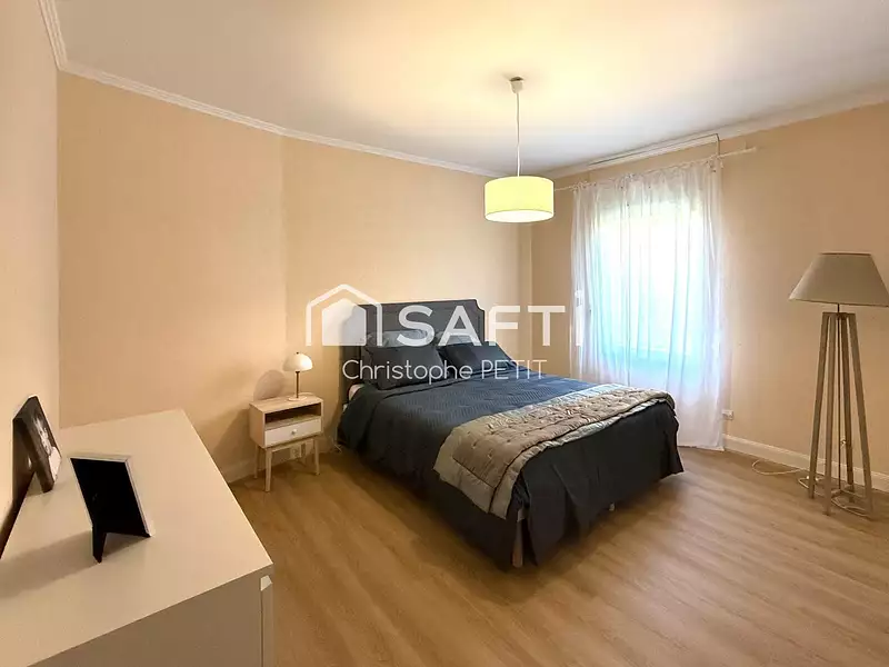 Maison, 185 m²