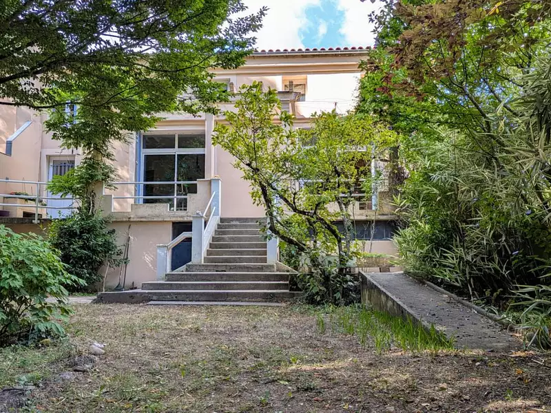 Maison, 246 m²