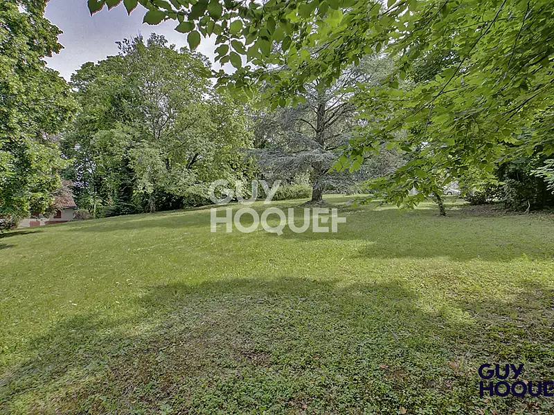 Maison, 303,84 m²