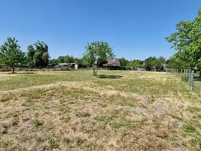 Terrain, 2 142 m²