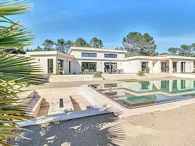 Maison, 360 m²