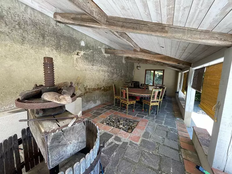 Maison, 260 m²