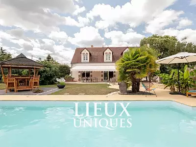 Maison, 240 m²