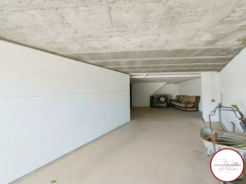 Maison, 141 m²