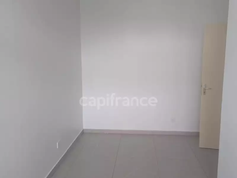 Immeuble, 247 m²
