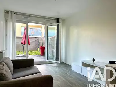 1 200 € CC Appartement • 59 m² • 3 pièces • 2 chambres Fleury-Mérogis (91700)