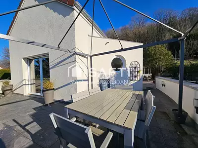 Maison, 148 m²
