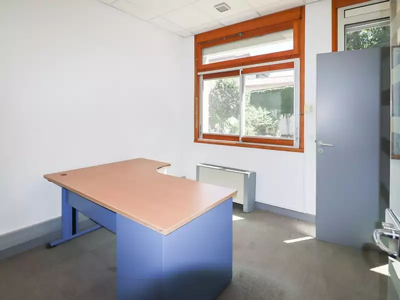 Immeuble, 120 m²