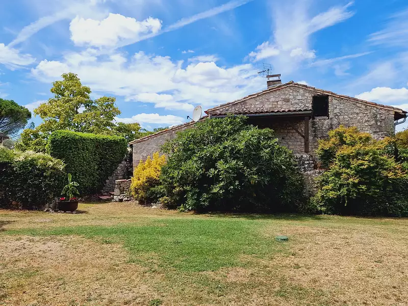 Maison, 350 m²