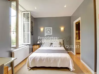 Maison, 284 m²