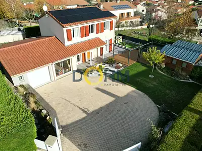 Maison, 102 m²