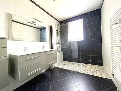 Maison, 165 m²