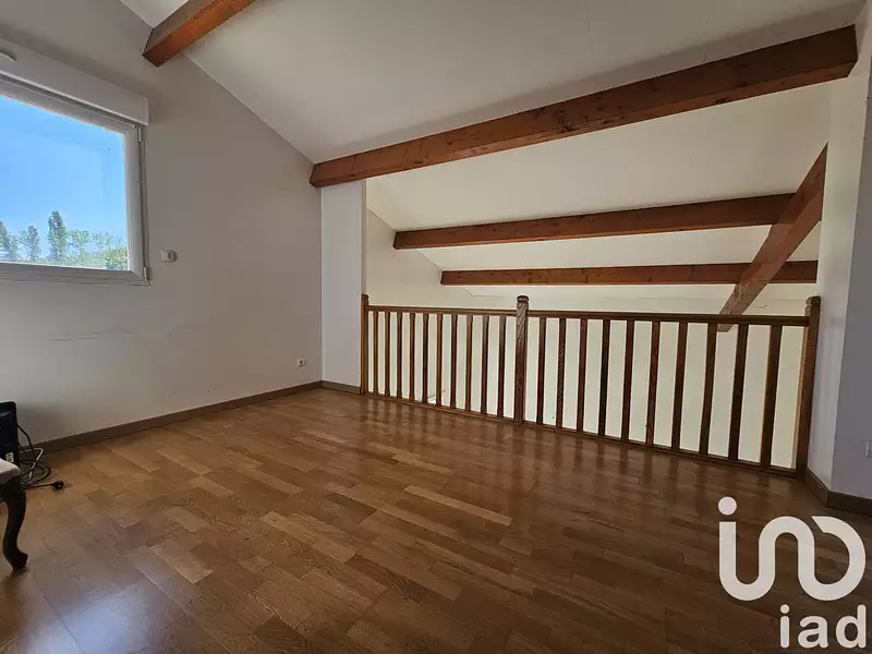 Maison, 196 m²