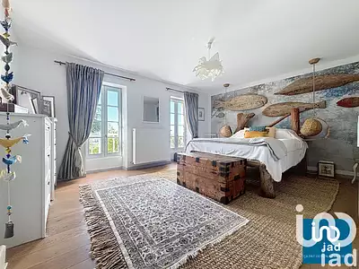 Maison, 220 m²