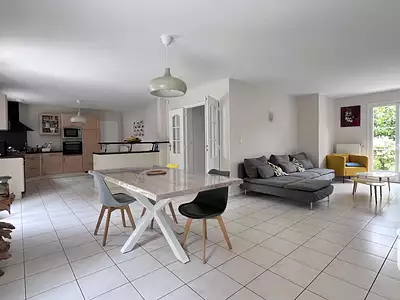 Maison, 135 m²