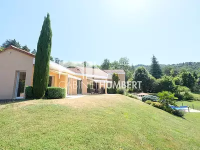Maison, 220 m²