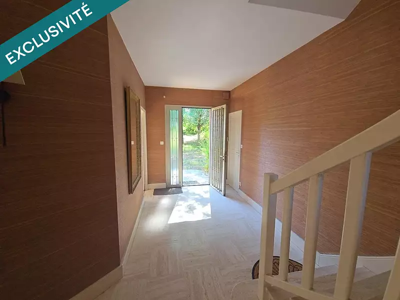 Maison, 200 m²