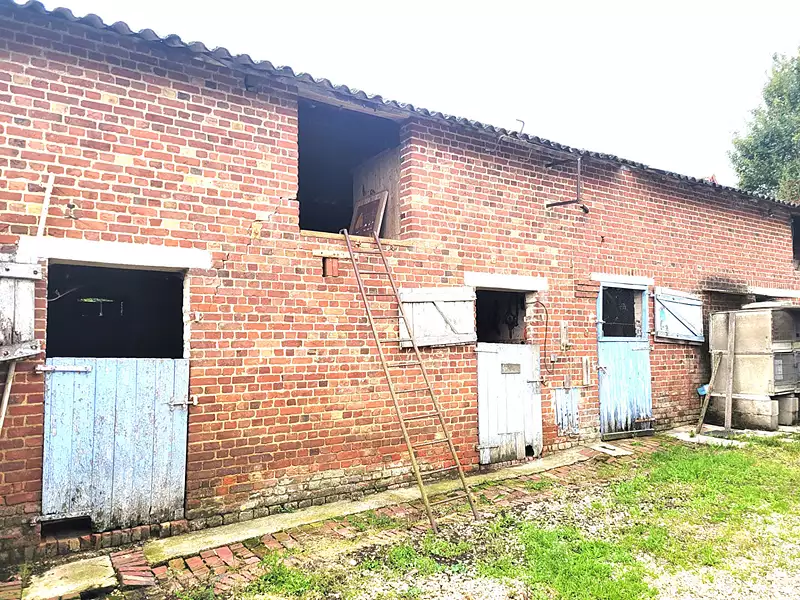 Maison, 225 m²