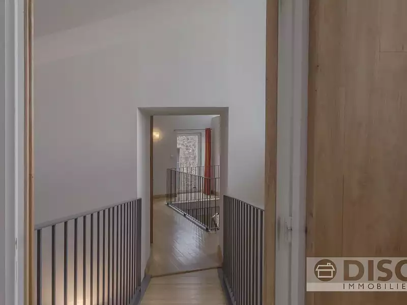 Maison, 272 m²