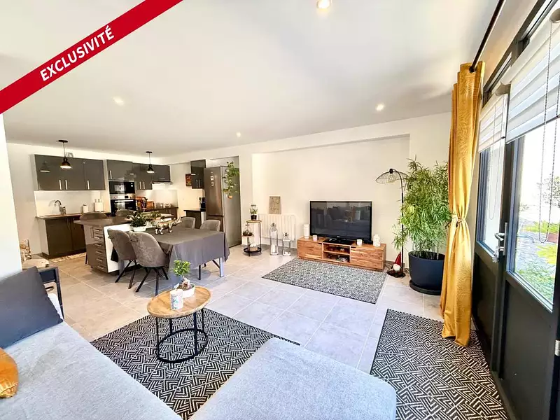Maison, 83 m²