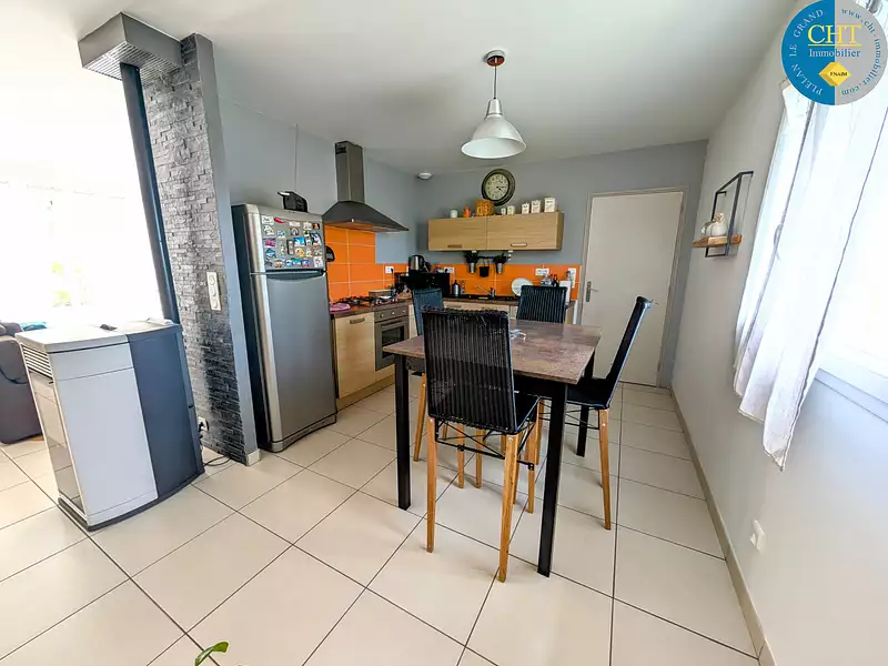 Maison, 100,7 m²