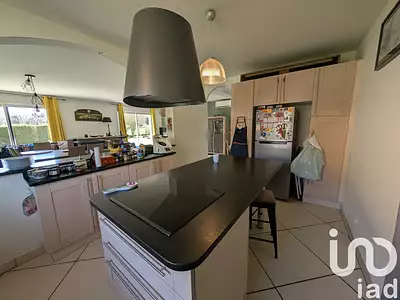 Maison, 148 m²
