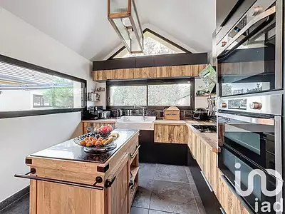Maison, 169 m²