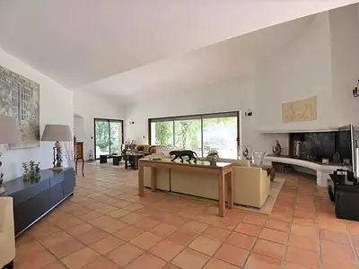 Maison, 280 m²