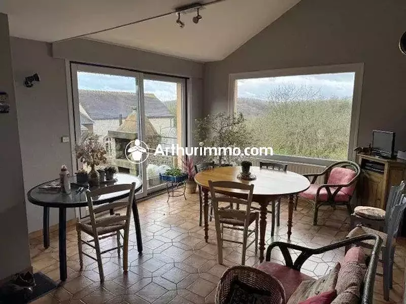 Maison, 159 m²