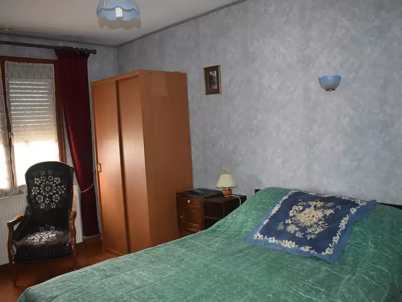 Maison, 240 m²