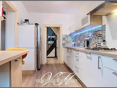 Maison, 195 m²