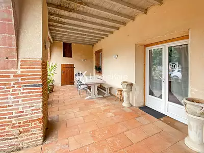 Maison, 240 m²