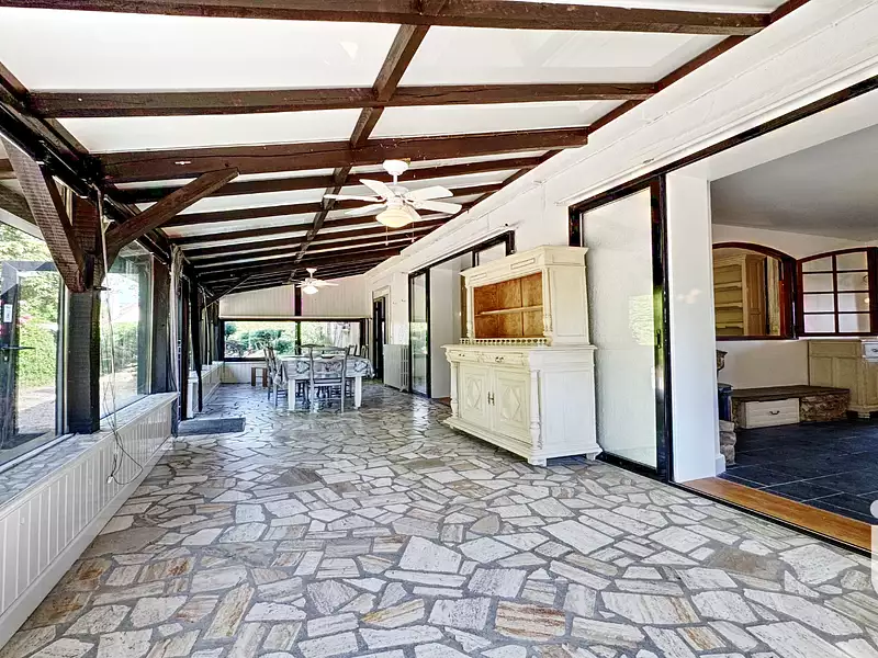 Maison, 244 m²