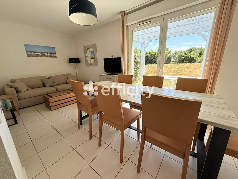 Maison, 56 m²