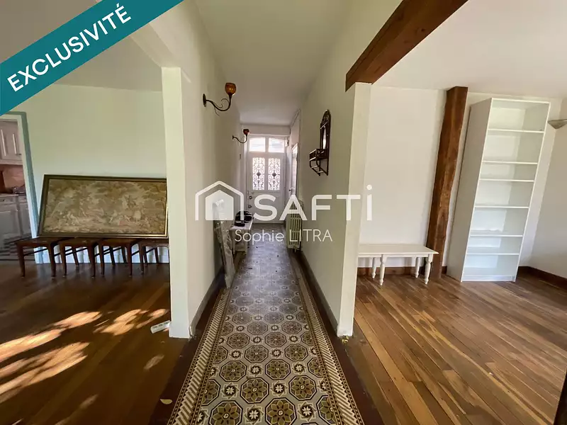 Maison, 160 m²