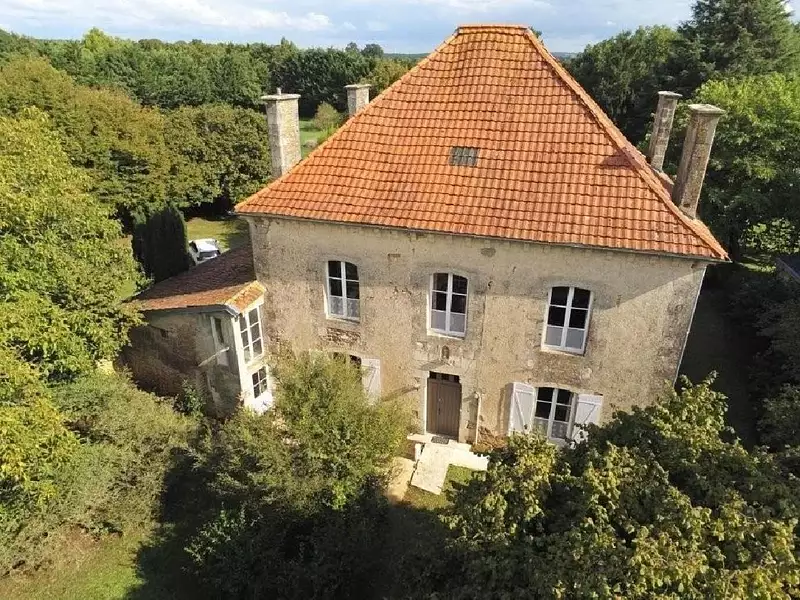 Maison, 230 m²