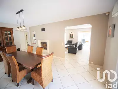 Maison, 278 m²