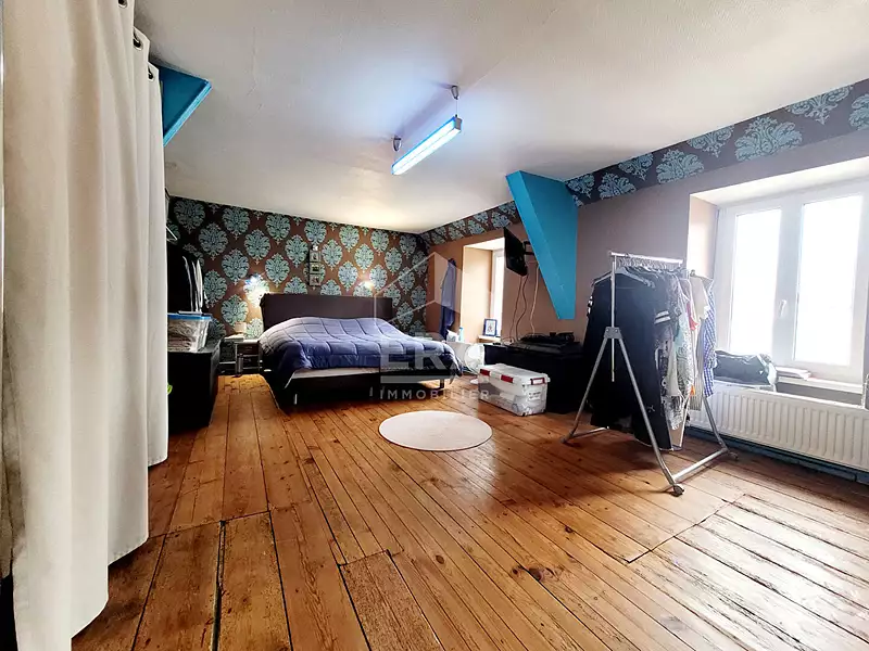 Maison, 325 m²