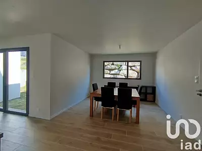 Maison, 98 m²