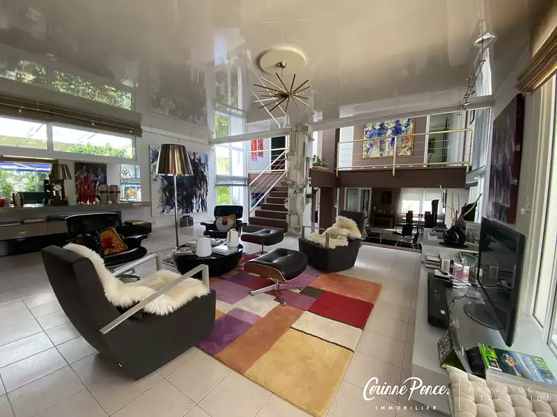 Maison, 320 m²
