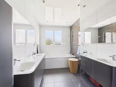 Maison, 144 m²