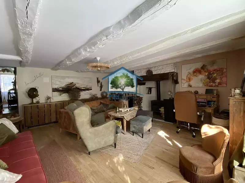 Maison, 157 m²