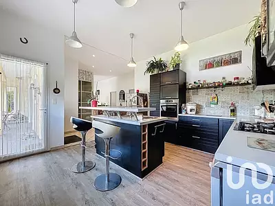 Maison, 204 m²